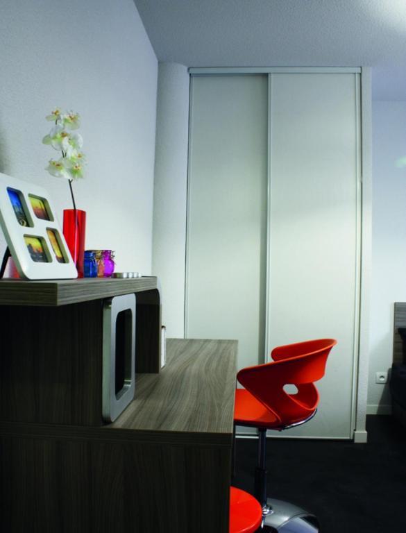 Uxco Omega Rouen Apartment Room photo