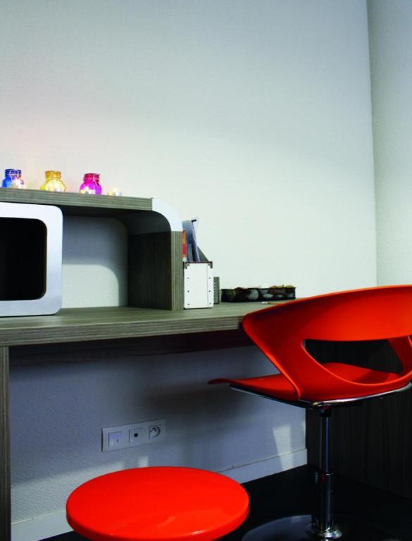 Uxco Omega Rouen Apartment Room photo